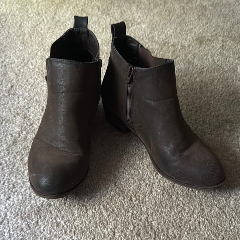 Chic Dark Brown Ankle Booties
